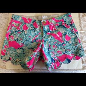 Lilly Pulitzer Buttercup Lobster Shorts